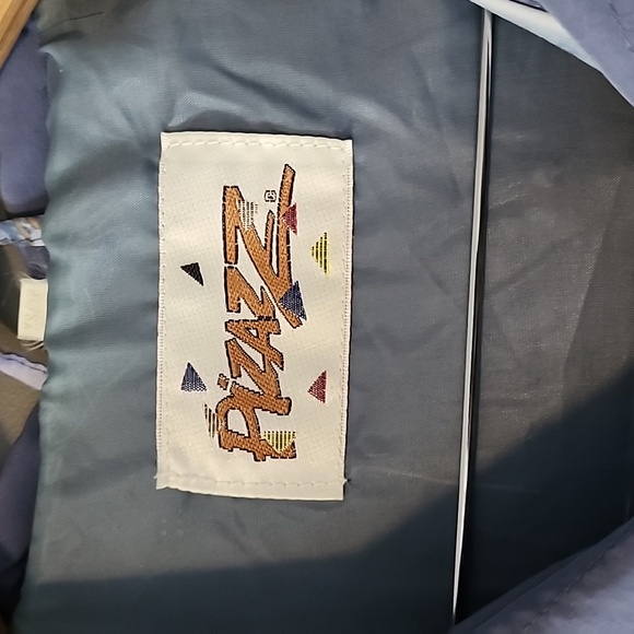 VINTAGE PIZAZZ LIGHTWEIGHT JACKET - Picture 2 of 7